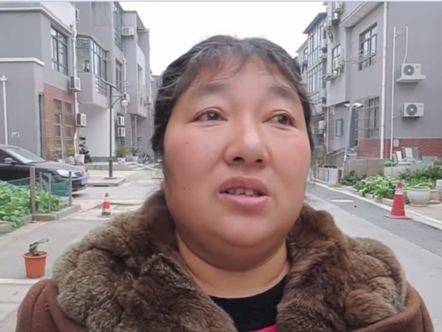 母亲杨秀娥表示，当时村内有长辈建议将肖艳丢弃山野。 网上图片