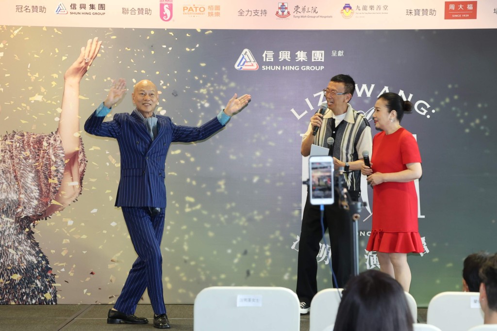羅家英指：「呢啲係同啲記者做新聞啫，不如話佢求我結婚，我唔肯應承19次？」