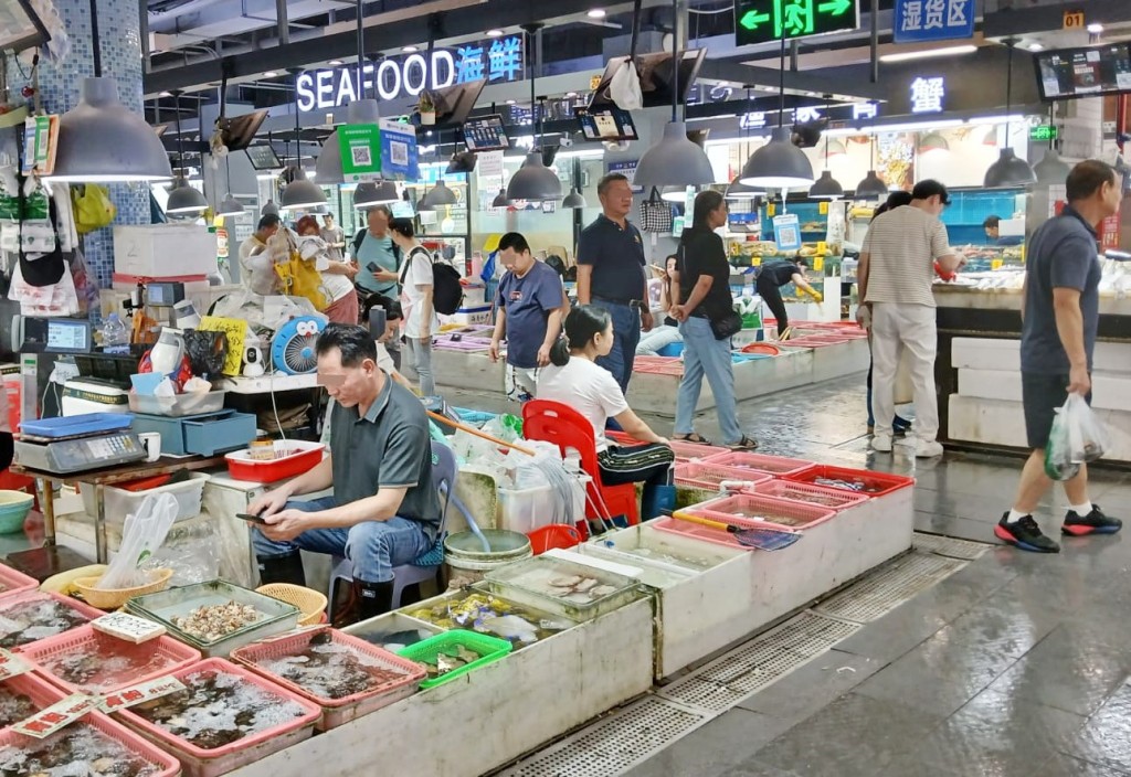 「蛇口市場」海鮮區。網圖
