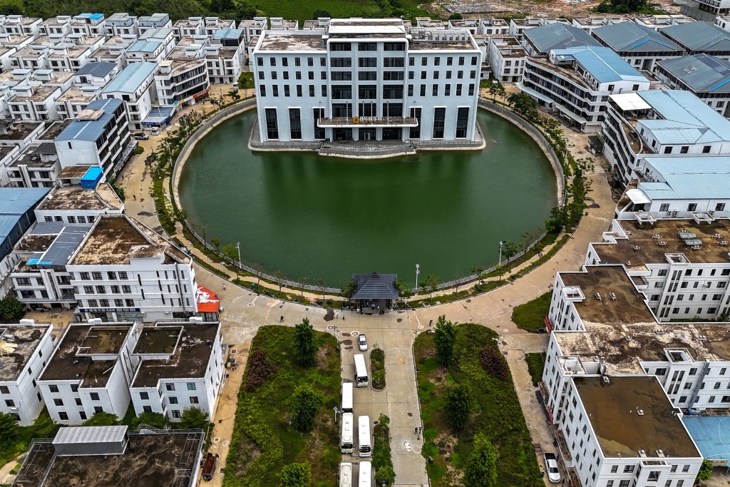 太子集團柬埔寨電詐園建築物被指可容納2萬人。路透社