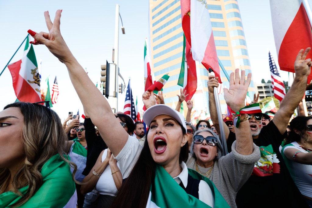 美國有民眾示威，要求特朗普政府停止對伊朗的軍事行動。美聯社