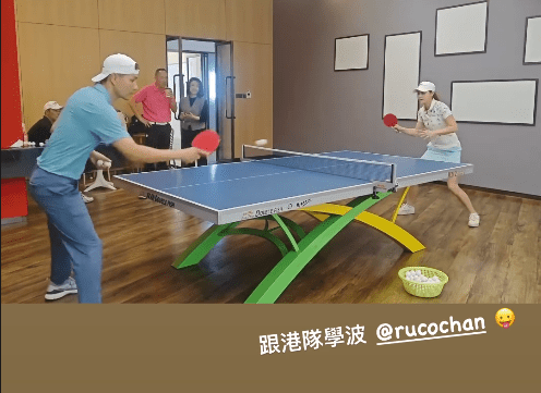 陈展鹏是前港队乒乓球的运动员。