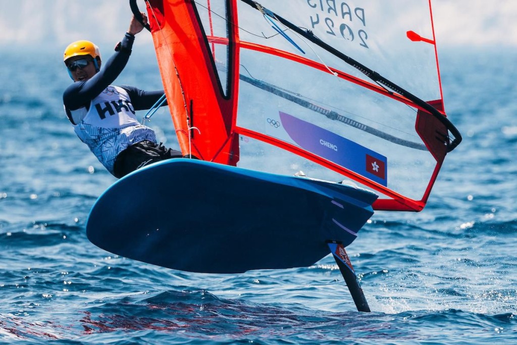 郑清然出战巴黎奥运滑浪风帆赛事。 World Sailing图片