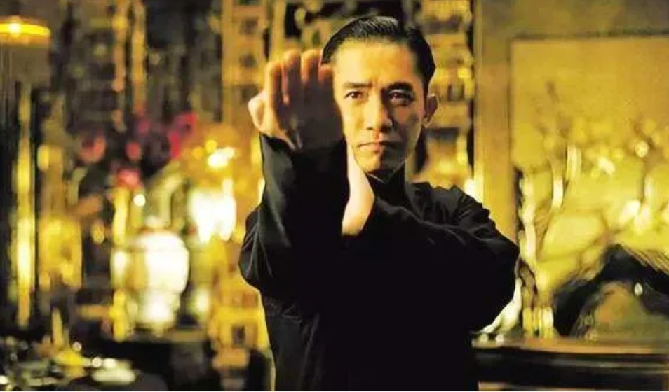 偉仔拍《一代宗師》曾斷手。