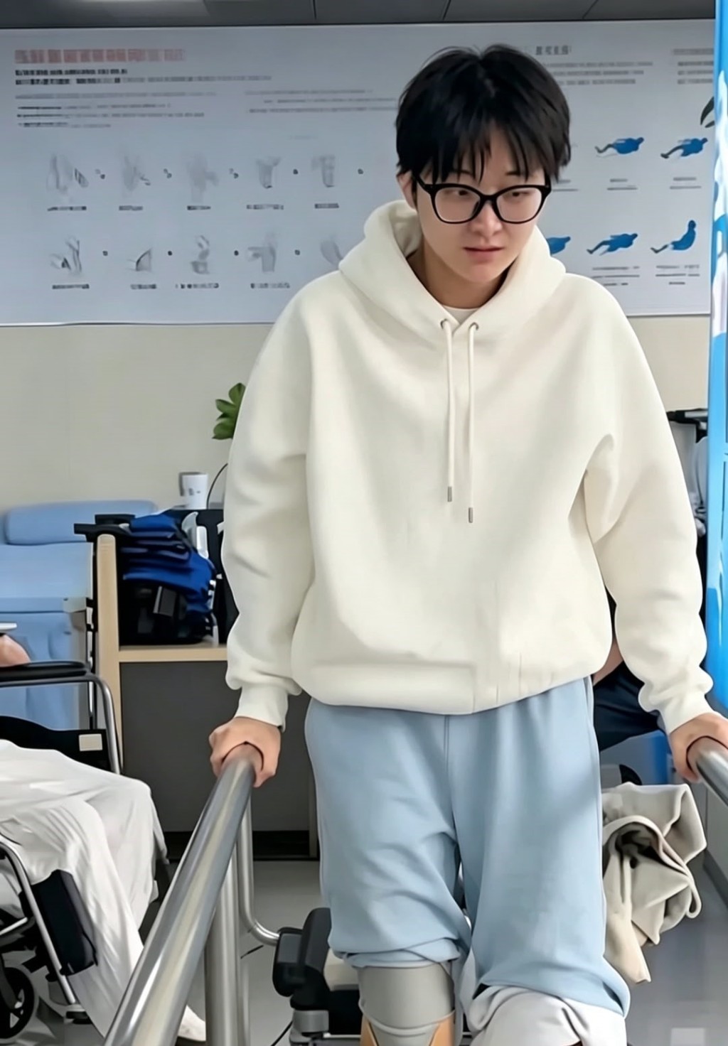 網紅晚安安奇蹟生還。 網紅晚安安奇蹟生還。