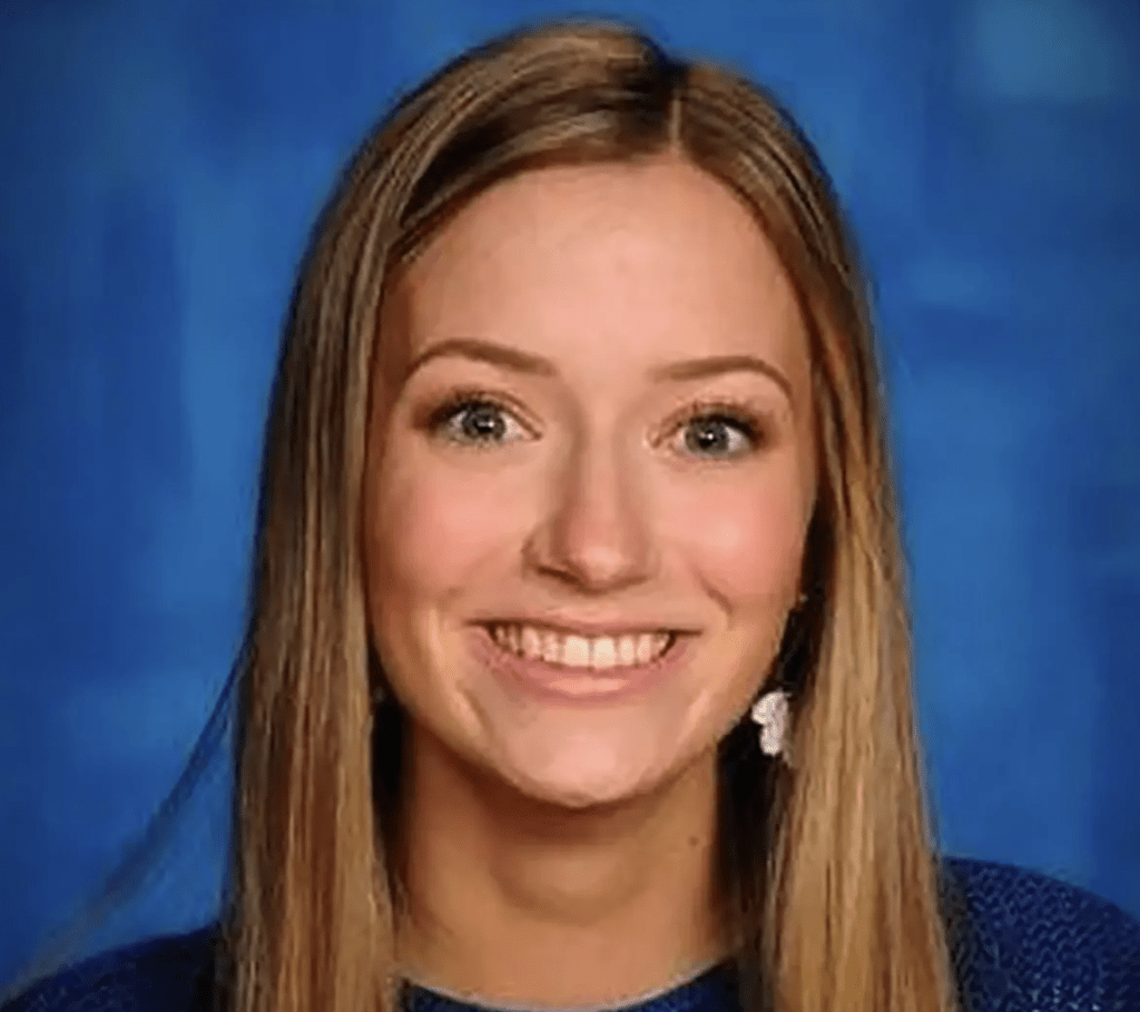 女教师麦肯娜·金德雷 女教师麦肯娜·金德雷