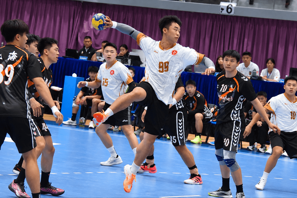 杨骏尧摄