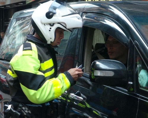 警方打擊違例泊車。資料圖片