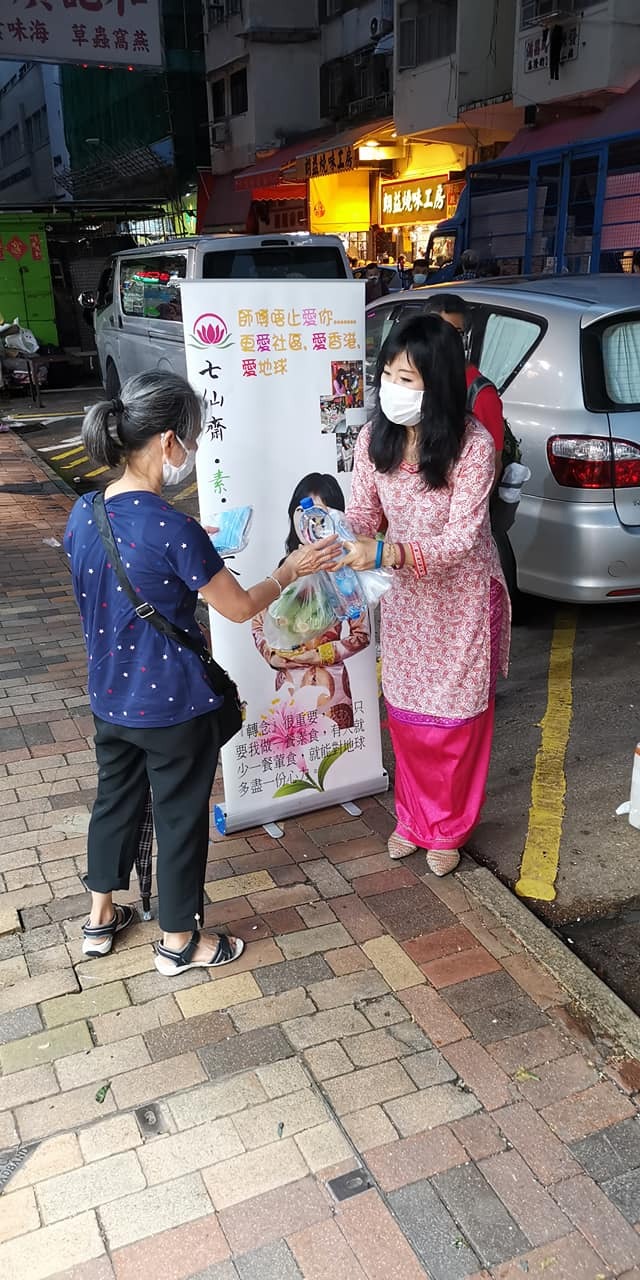 七師傅就算工作幾忙,都一定會抽時間做善事。