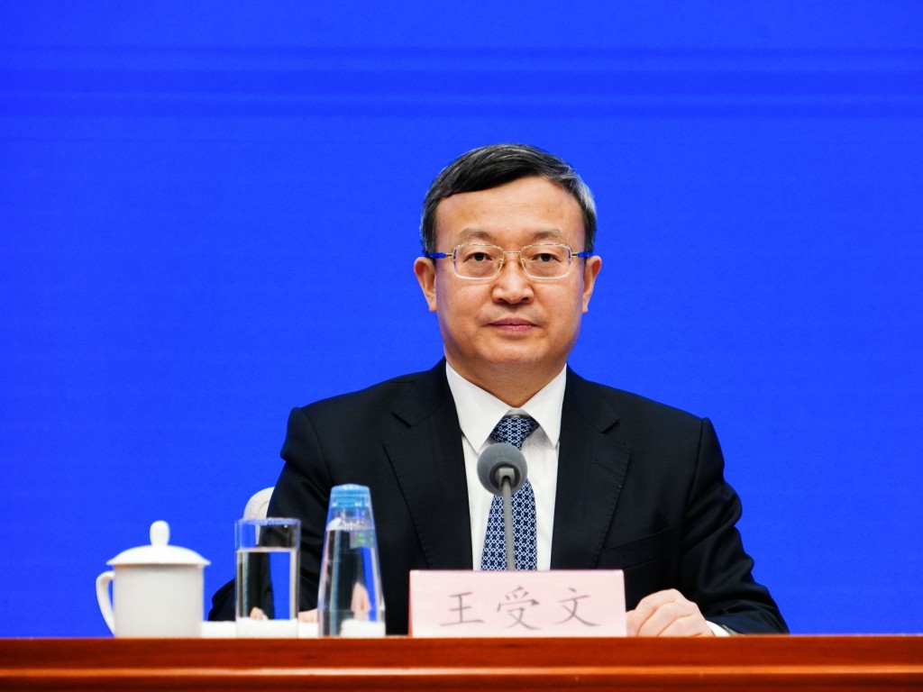 中國商務部國際貿易談判代表兼副部長王受文。
