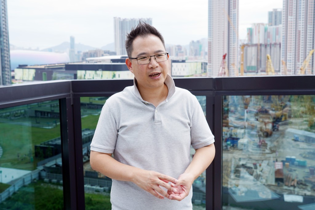 九龍中立法會議員楊永杰指，不少區內長者對前往啟德醫院的交通路線感到陌生及困惑。