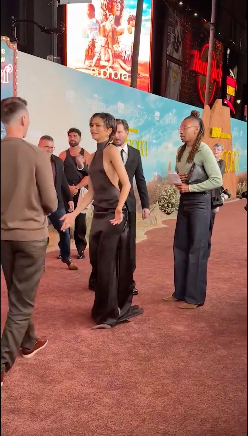 Zendaya直接離開，未有與Sam合照。