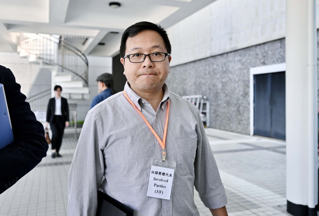 宏褔苑前业主立案法团管委会主席徐满柑。