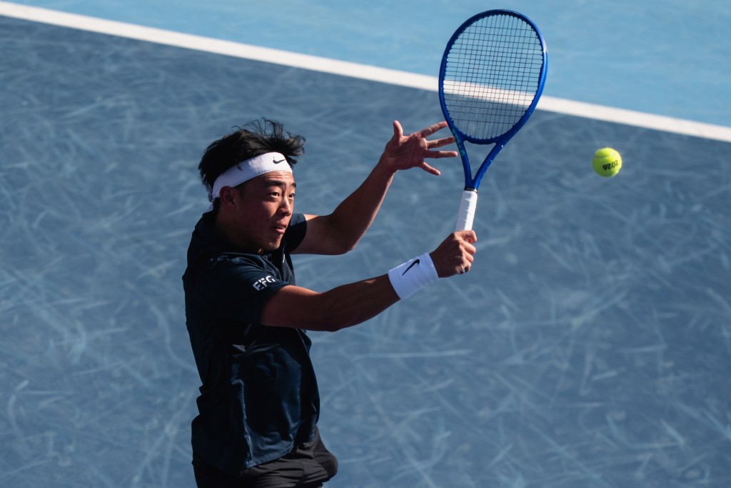 香港网球「一哥」黄泽林不敌布洛克，无缘4强。HKCTA图片