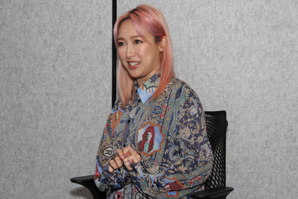排練音樂劇《我們》時,Mischa其中難度是部份舞蹈要帶點中國韻味。
