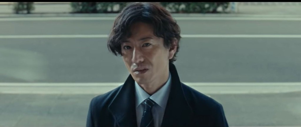 木村完美Carry蛋撻頭。