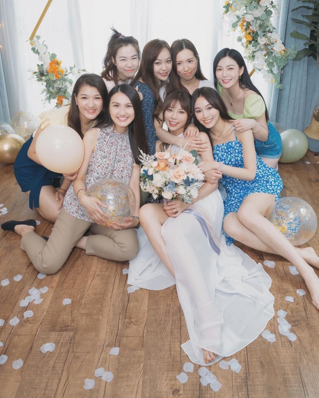 泳淘同一班好姊妹合照！