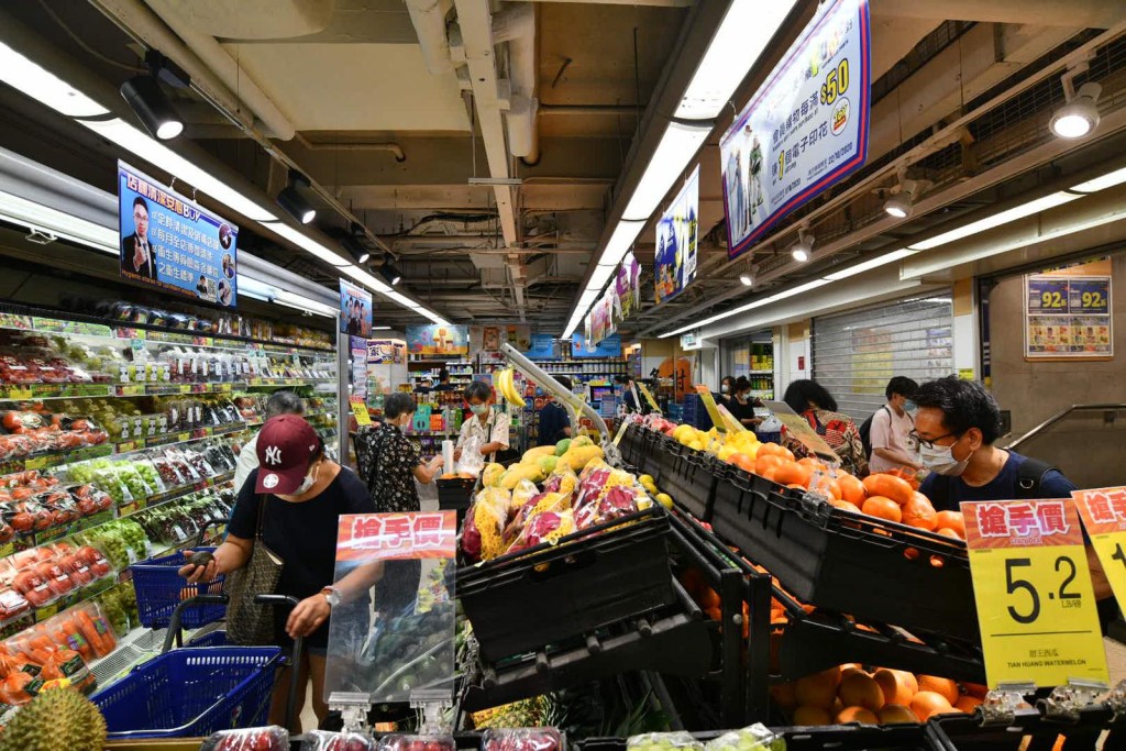 百佳超市。