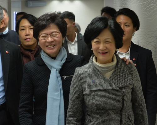 葉劉拒絕透露投票意向,「我唔會講,投票應該保密」。