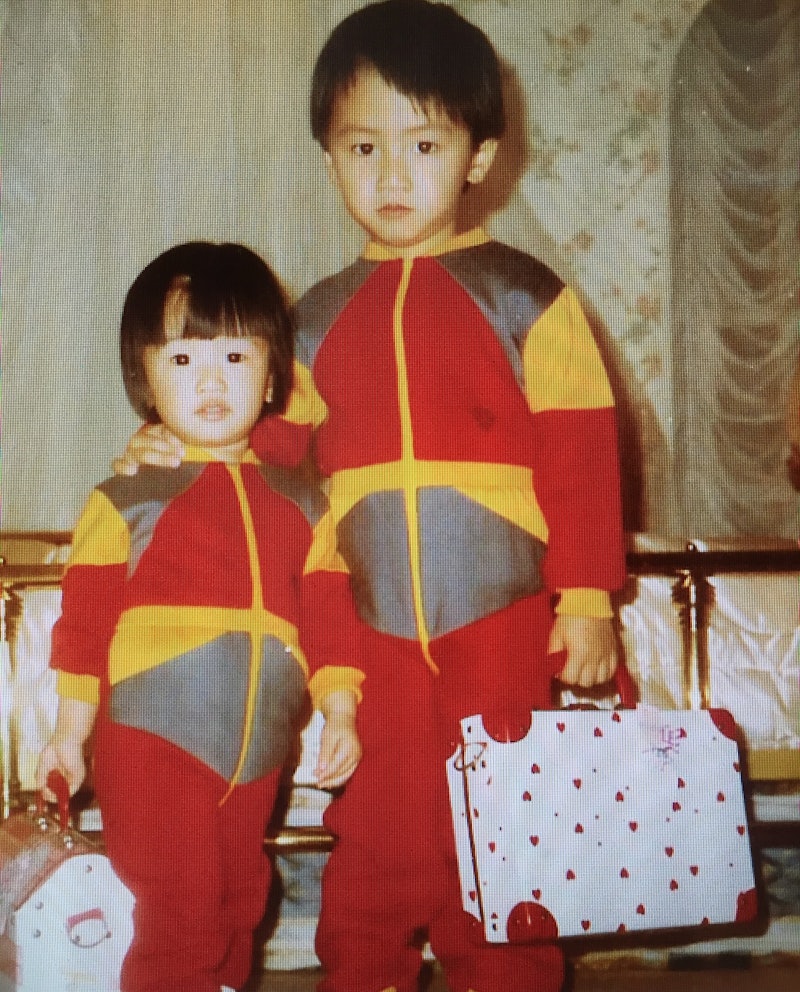大仔Lucas的樣子跟謝霆鋒童年幾乎一樣。 大仔Lucas的樣子跟謝霆鋒童年幾乎一樣。