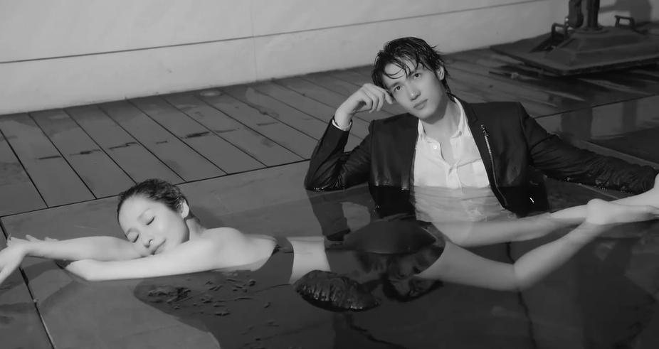 仲鴛鴦戲水𠻹!