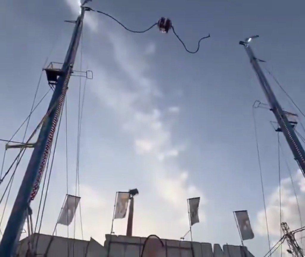 其中一邊突然斷纜。 X@krassenstein