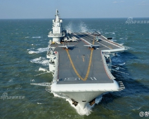 辽宁舰。