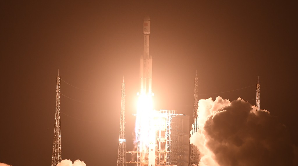 天舟九號貨運飛船裝載了太空人在軌駐留消耗品、推進劑、應用實（試）驗裝置等物資。新華社
