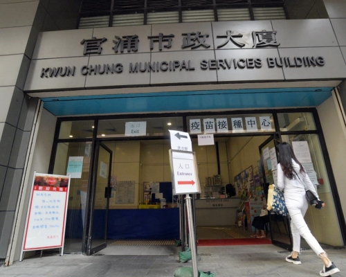 專家指科興疫苗比復必泰先開始接種,因此先出現死亡個案。