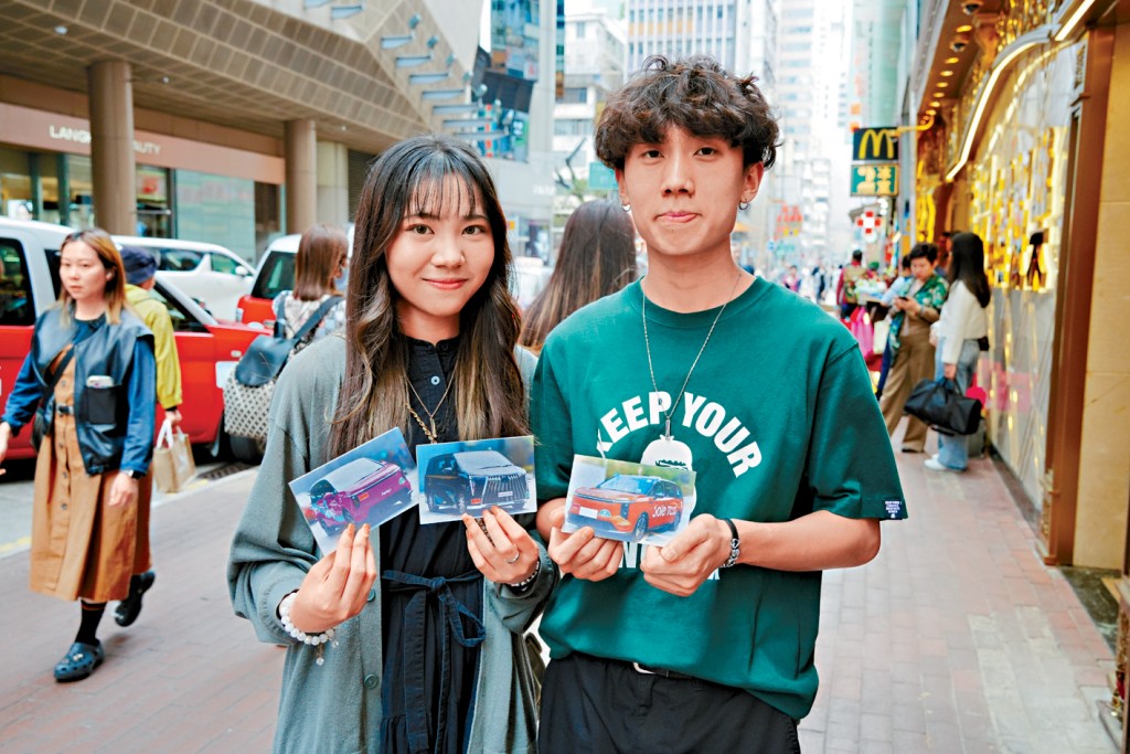 市民蔡小姐与其男朋友都认为车队颜色较多，不太容易区分。