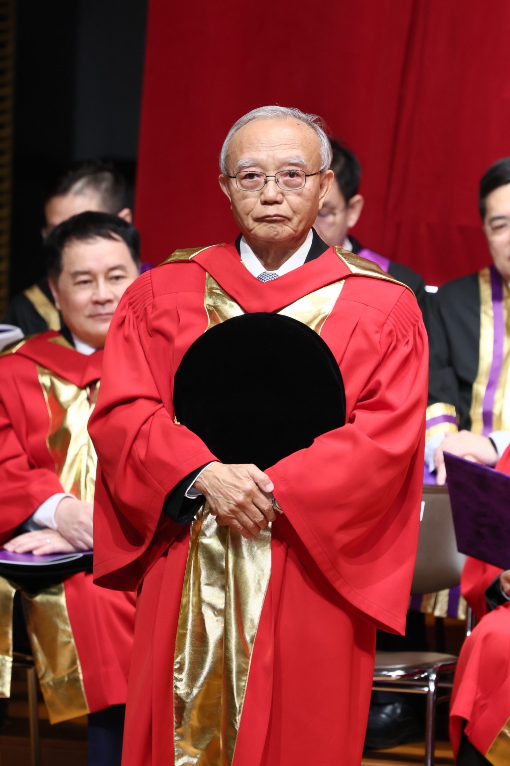 劉兆佳獲頒授榮譽社會科學博士。中大提供