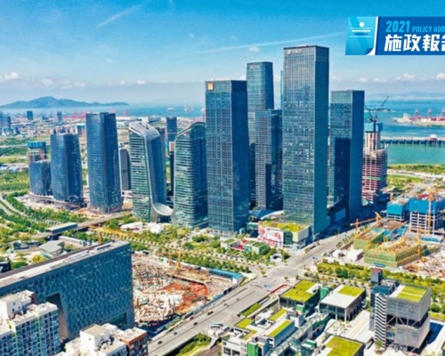 林鄭指當局落實適用於深圳前海的「港資港法港仲裁」,並爭取將措施擴展至深圳其他地方以至整個大灣區。