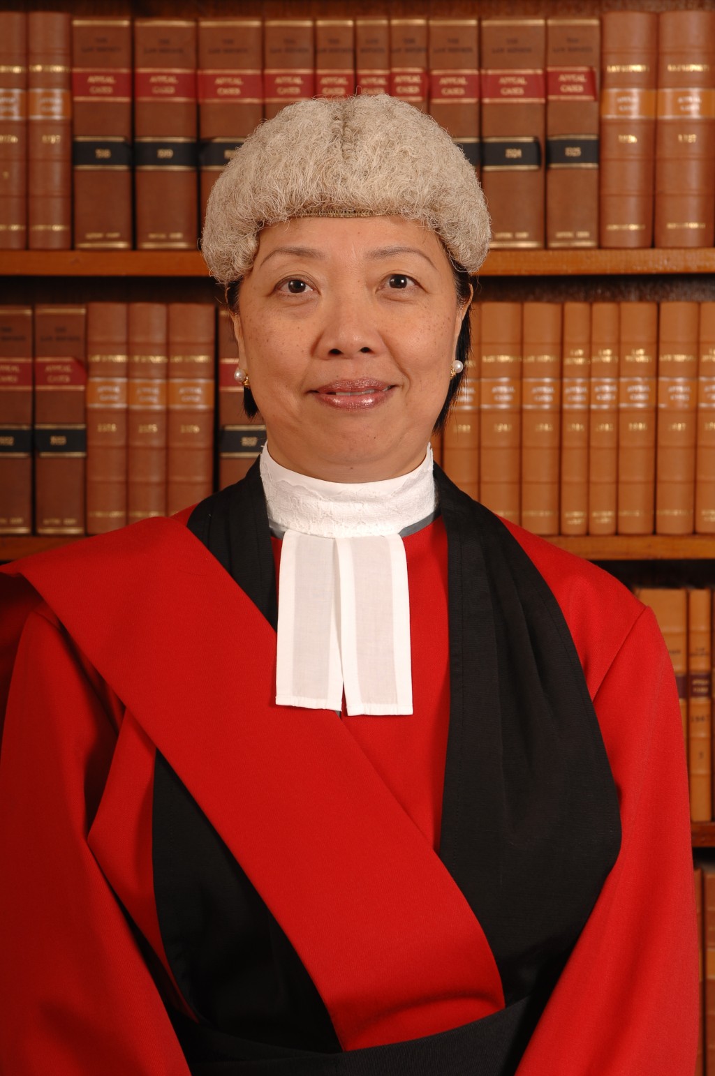 法官张慧玲判刑时批评被告是双重标准。