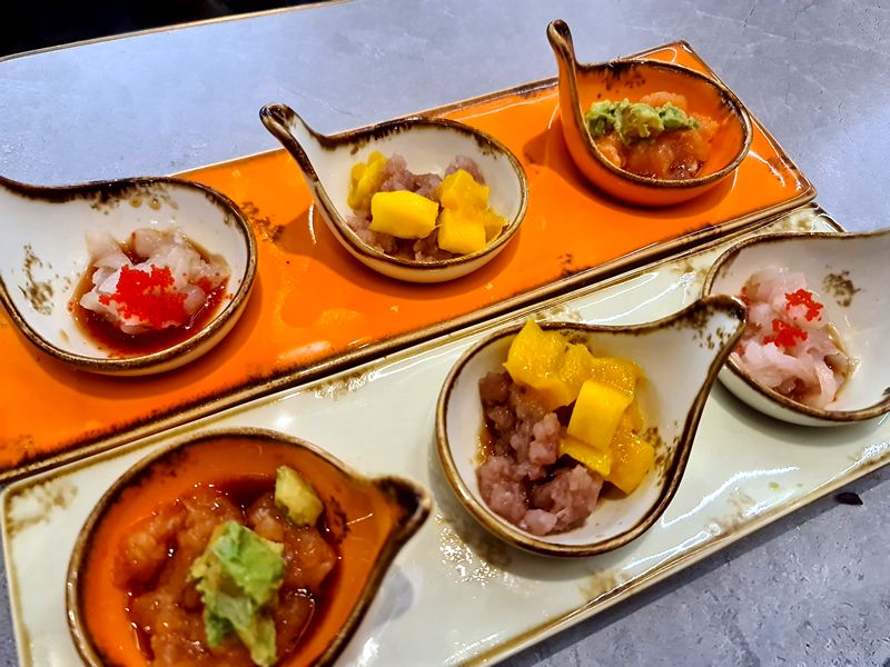 相關餐廳之食物。De Tapas con Chencho