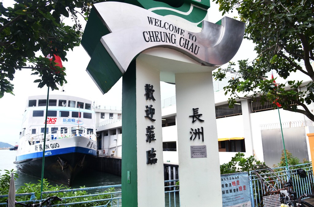 朱立威建議旅遊業界與旅發局應加強針對性推廣,將自然風光與市區消費結合。資料圖片 朱立威建議旅遊業界與旅發局應加強針對性推廣,將自然風光與市區消費結合。資料圖片