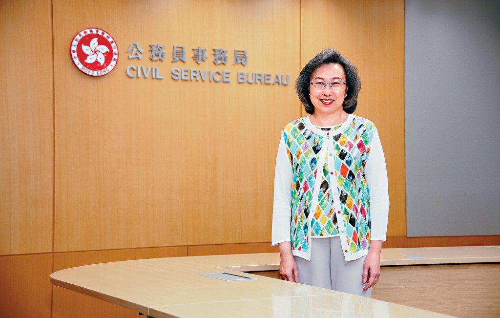 楊何蓓茵表示,局方更新公務員守則,清楚解釋公務員在維護國安方面的責任。