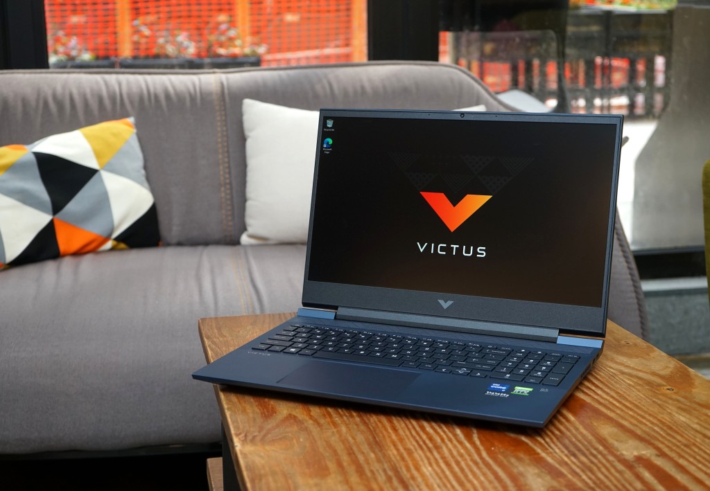 ●Victus by HP 16机身跟15吋机款相若，却装上16.1吋IPS荧幕。