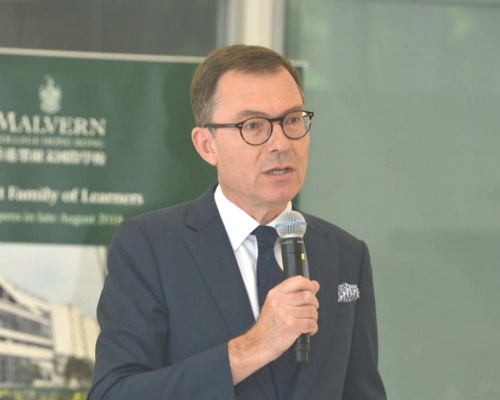墨爾文國際學校創校校長李諾斌。