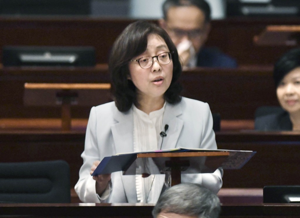 甯漢豪表示，土拓署已按申訴專員公署的報告建議，持續推展長遠防治山泥傾瀉計劃。資料圖片