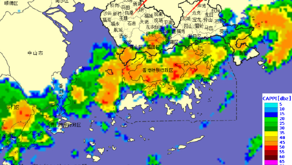 深圳15日迎大風雷雨天氣。