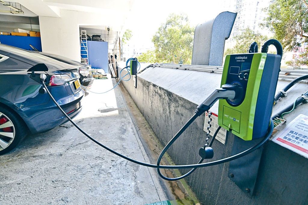 電動車充電網絡將延伸至屋苑充電及公共場所充電。
