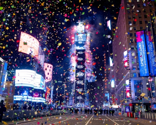 纽约时报广场继续举行倒数活动。AP图片