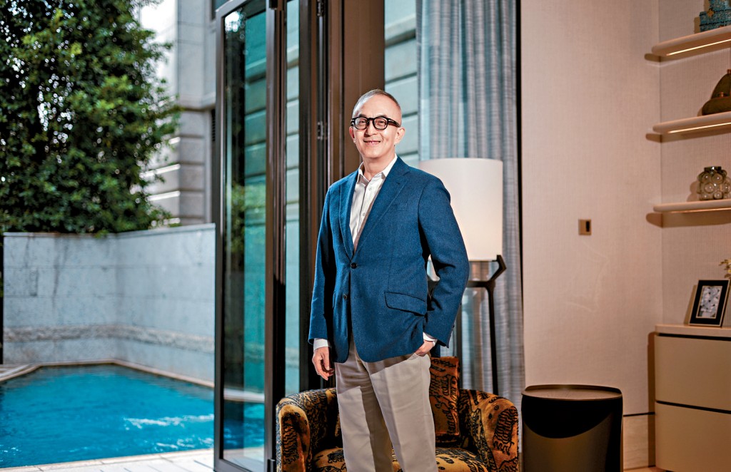 方文彬預料超級豪宅將再度成為市場資金的重要投資資產之一。( 何家豪 攝)