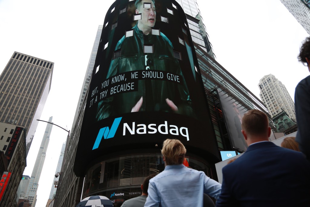 SpaceX上市，首日升19.2% 。新華社