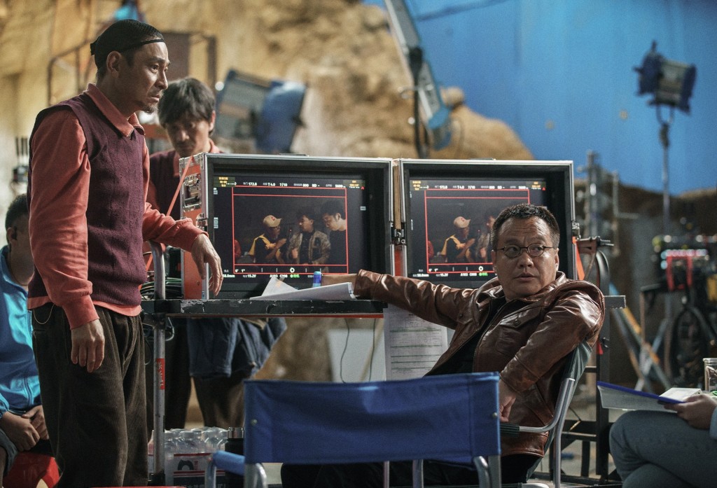 刘德华主演的《红毯先生》下月在内地上映，近期频频宣传。