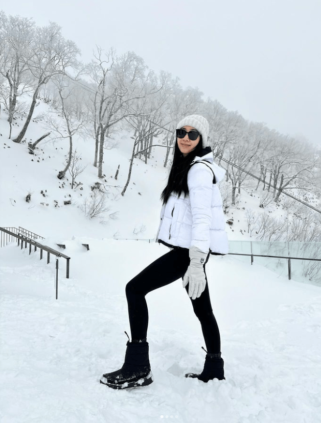 吳雨霏熱愛滑雪。