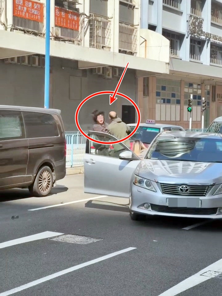 facebook截圖(資料來源:路華@facebook車cam L(香港群組)) facebook截圖(資料來源:路華@facebook車cam L(香港群組))
