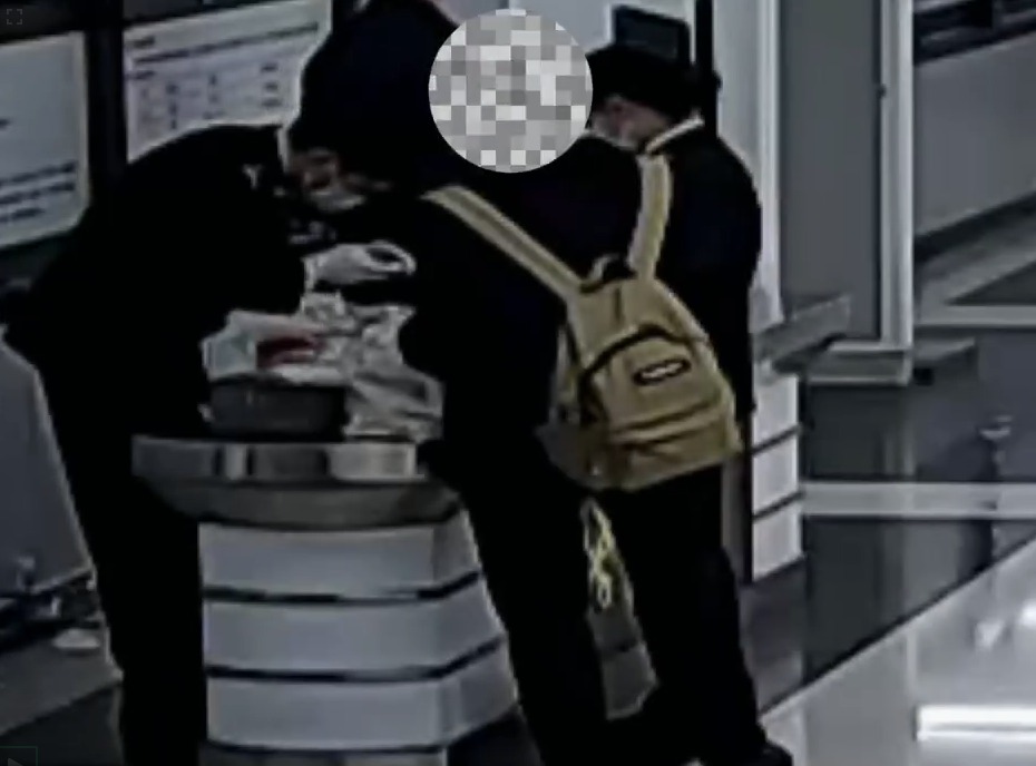 該男旅客進入海關監管區未作任何申報。海關發布