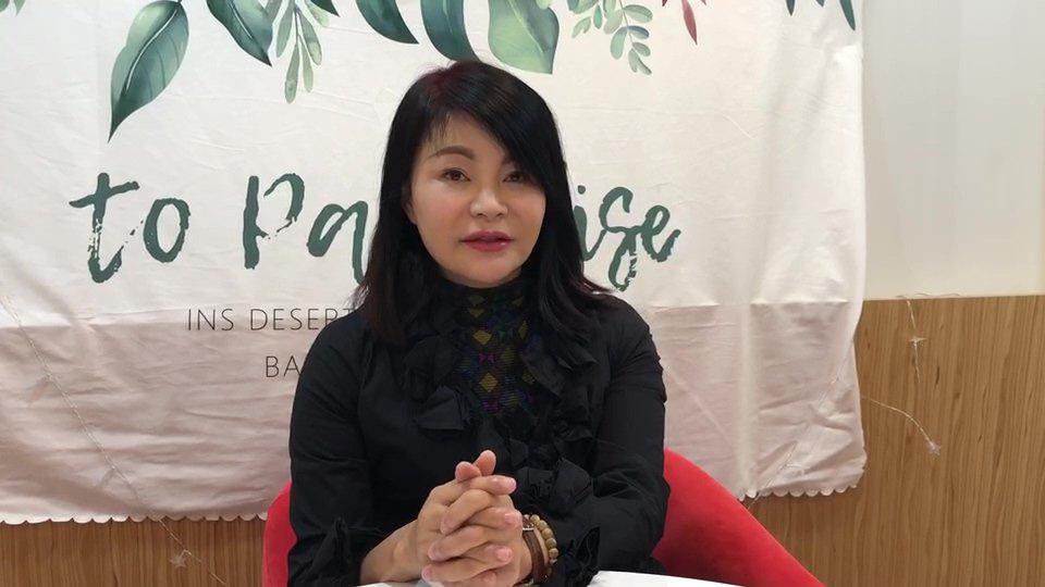 子瑜母親黃燕玲在高雄報案。