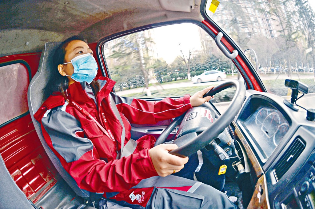 ■京東物流將於下周五(28日)掛牌,並將會成為繼京東集團及京東健康(6618)後,第三隻在港上市的「京東系」股份。